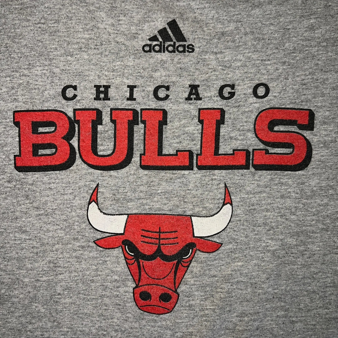 T-Shirt Adidas Chicago (M)-NO LIMIT OG STYLES